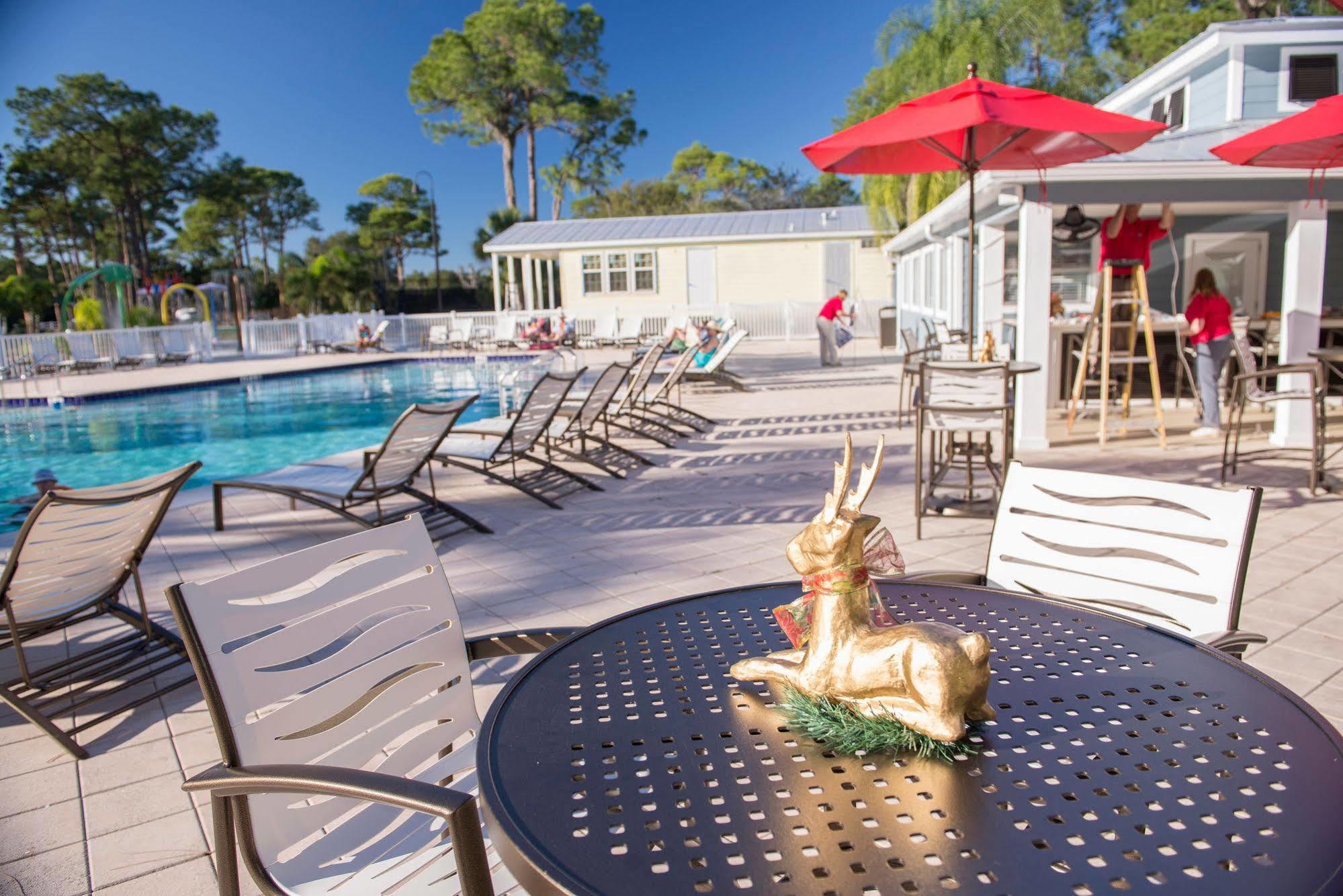 Ramblers Rest Rv Campground Hotel North Port Exterior photo